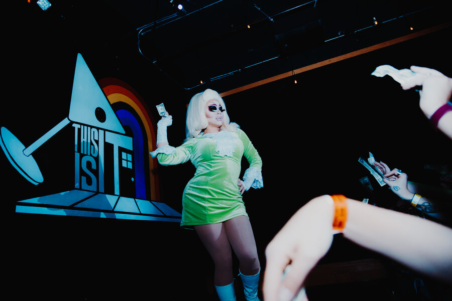 Why Wisconsins Oldest Gay Bar Is Your Next Destination For Drag Shows Thrillist 