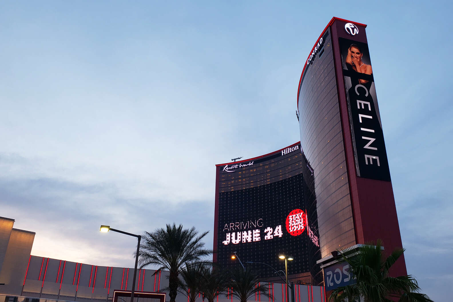 Resorts World Las Vegas and The Boring Company officially open LVCC Loop