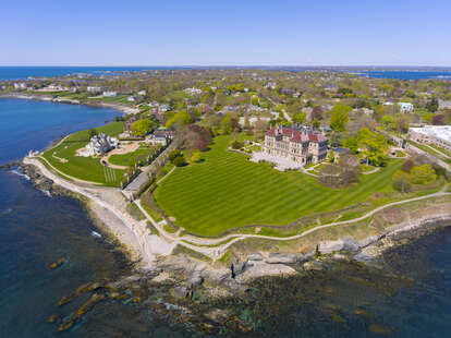 The Breakers and Cliff Walk