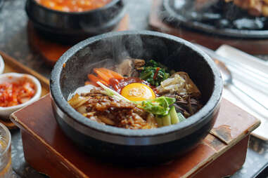 dolsot bibimbap