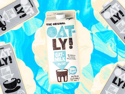 oat milk oatly dairy-free milk alternative