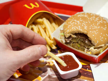 Chick-fil-A Sauce TikTok Hack: How to Make Using McDonald's Condiments ...