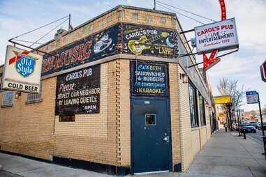 Carol's Pub