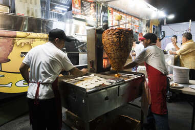 Leo's Taco Truck