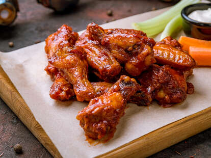national chicken wing day deals 2021