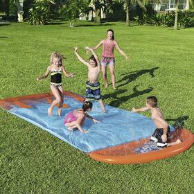 Best Backyard Pool Water Toys: How to Throw a Pool Party Without a Pool -  Thrillist