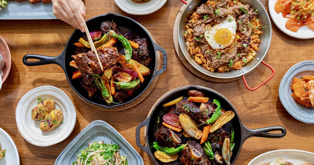 austin airport food open now