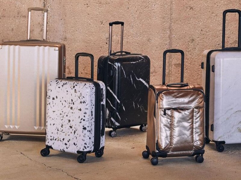 Astyll marble luggage shop