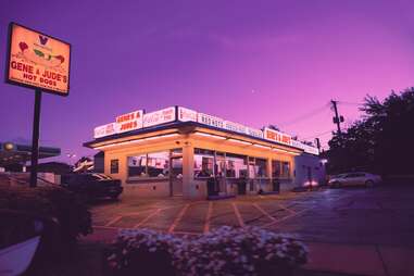 Chicago's Gene & Jude's Hot Dogs Since 1946