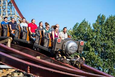 Best Cedar Point Roller Coasters, Ranked: Rating Each Ride at the Park -  Thrillist