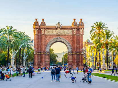 arch of triumph, ciutadella park
