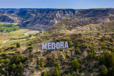 medora sign