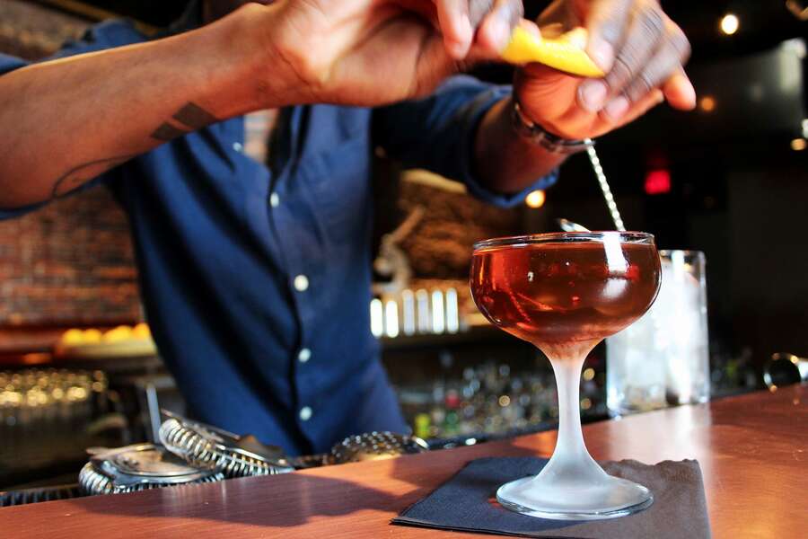 Best Speakeasies in Boston Secret Bars to Drink at Right Now Thrillist