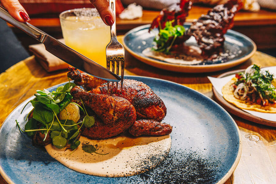 Best Restaurants in Williamsburg, Brooklyn: Hottest Places to Eat