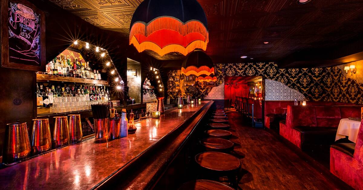 best chicago speakeasies and secret bars to go for drinks right now thrillist