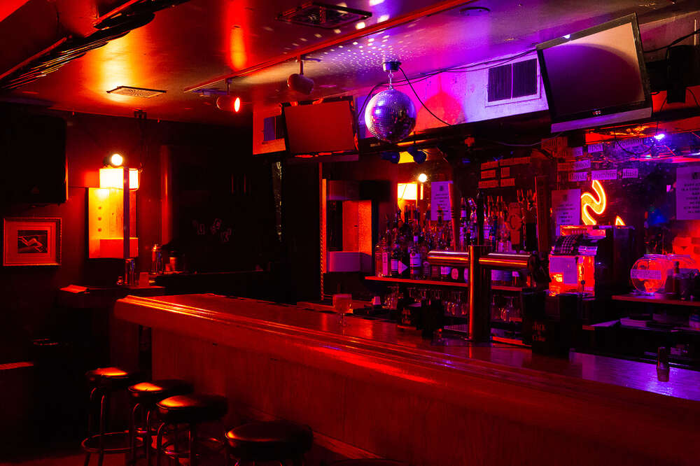 best chicago speakeasies and secret bars to go for drinks right now thrillist