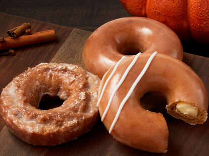 krispy kreme fall donuts pumpkin spice