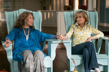 jane fonda and lily tomlin in grace and frankie