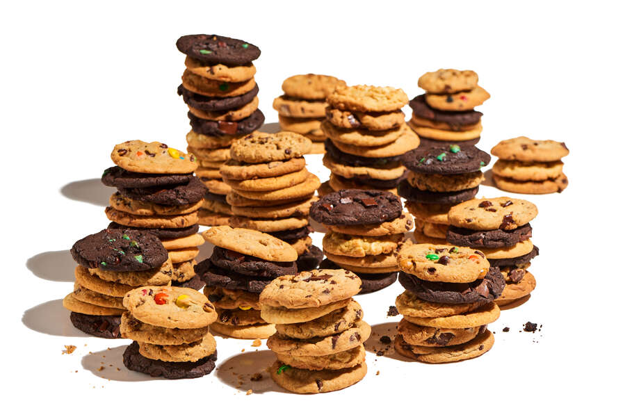 Insomnia Cookies Is Giving Teachers a Free 6Pack of Cookies Thrillist