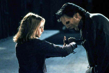 sarah michelle gellar in buffy the vampire slayer