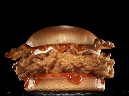 Carl's Jr. and Hardee's Have a New Hot Honey Lineup Rolling Out - Thrillist