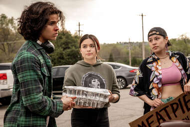 D'Pharaoh Woon-A-Tai in reservation dogs, Devery Jacobs and paulina alexis in reservation dogs
