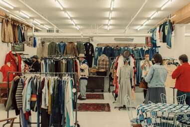Goose Magees Vintage Mall