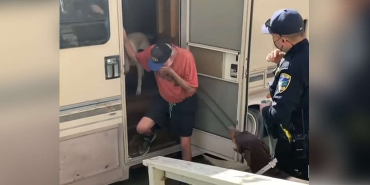 Man Bursts Into Tears As Cop Reunites Him With Missing Dog - The Dodo