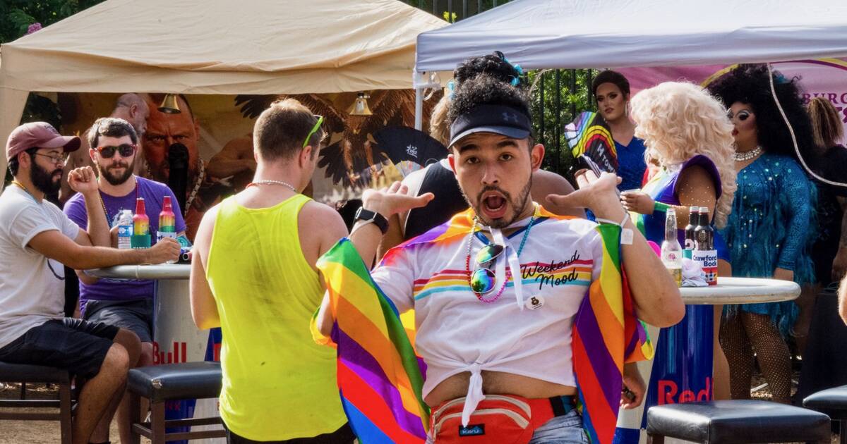 Best Gay Bars in Houston: Queer Nightlife Spots - Thrillist