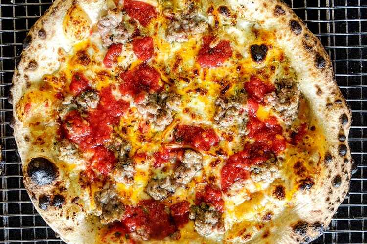 Top 30 Best Pizza Places in Philadelphia: Your Guide to Grabbing a