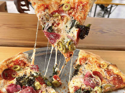 Best Pizza In Austin Tx Where To Find Austins Top Slices Pies - Thrillist