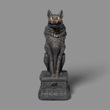 Animated Howling Wolf Halloween Decorative Holiday Scene Prop