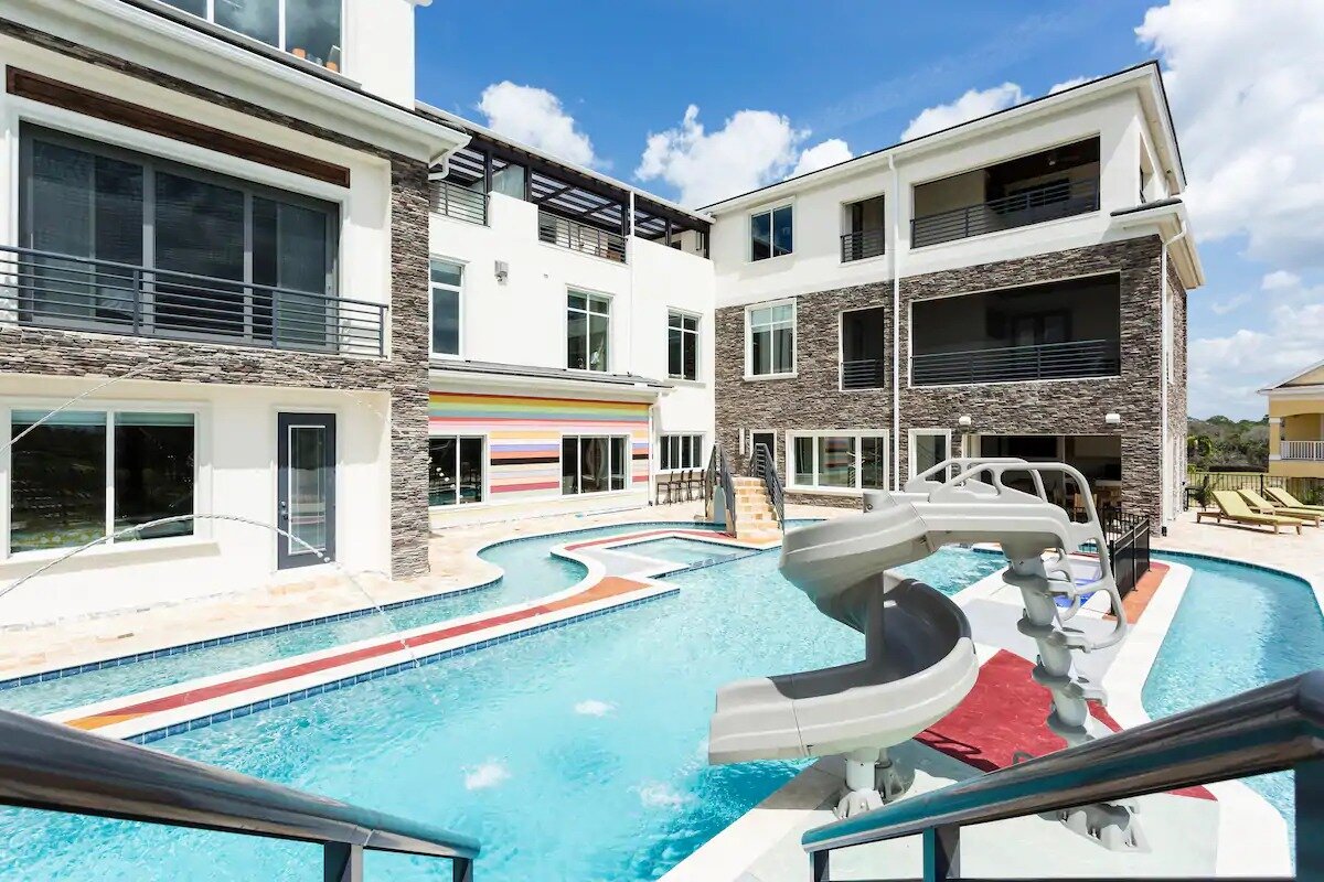 9 Incredible Vacation Rentals in Orlando for Big Groups