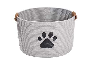 Dog top toy bin