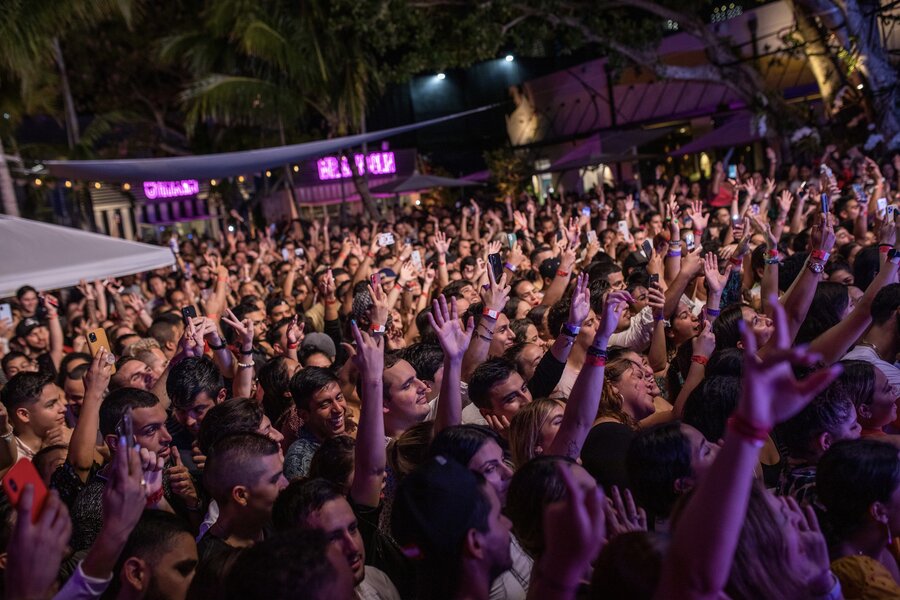 Best Club to dance Reggaeton all night long in Miami