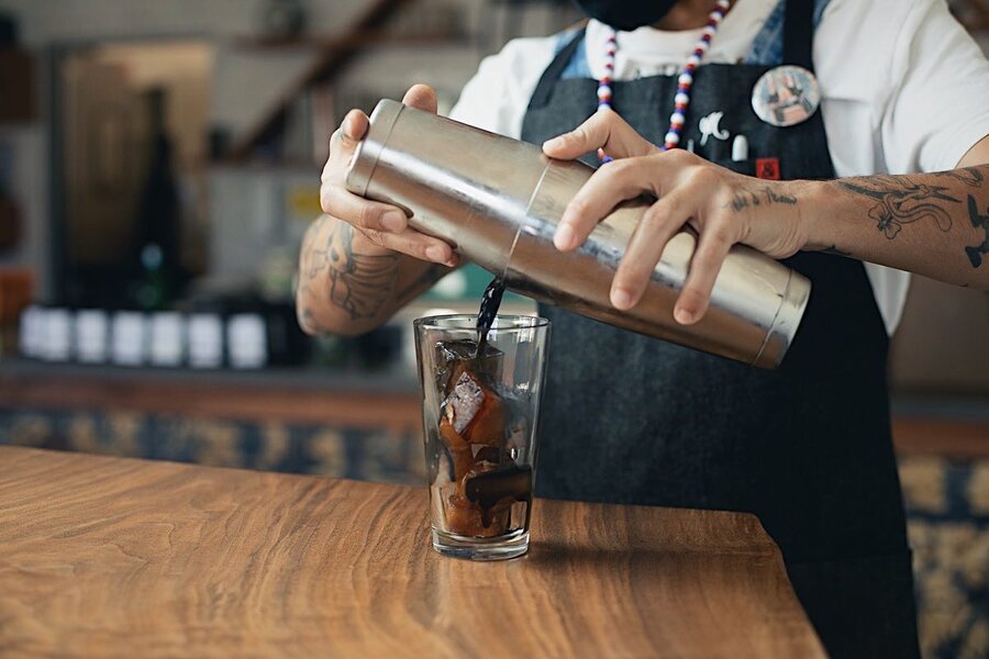 Menotti's Coffee Stop: A Bar in Venice, CA - Thrillist