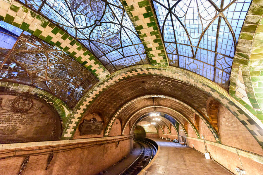 the-most-fascinating-abandoned-subway-stations-in-nyc-thrillist