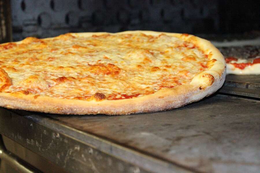 Brother's Pizzeria Houston, TX Thrillist