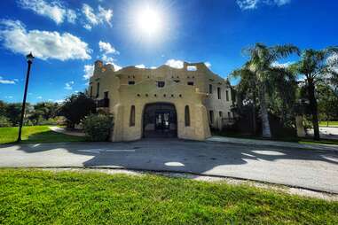 Curtiss Mansion