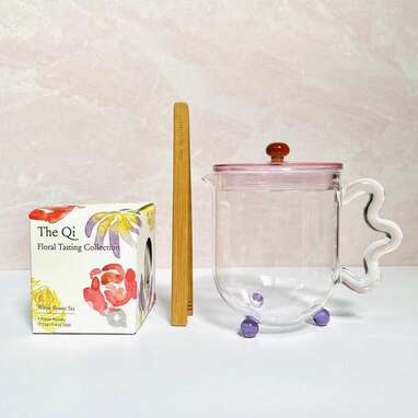 The Qi x Sophie Lou Jacobsen Bloom Glass Teapot