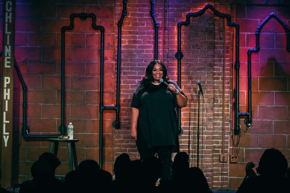 philly comedy club shows