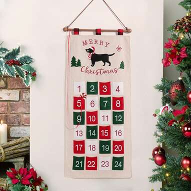 A burlap calendar that’s super festive: 2022 Burlap Christmas Advent Calendar