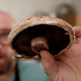 Vegan Chef Turns Mushrooms Into 'Tuna'