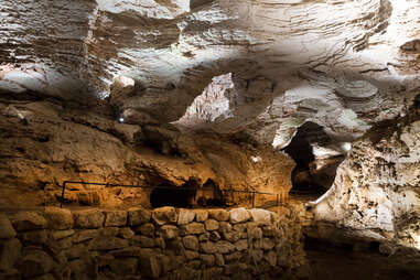 Longhorn Cavern State Park