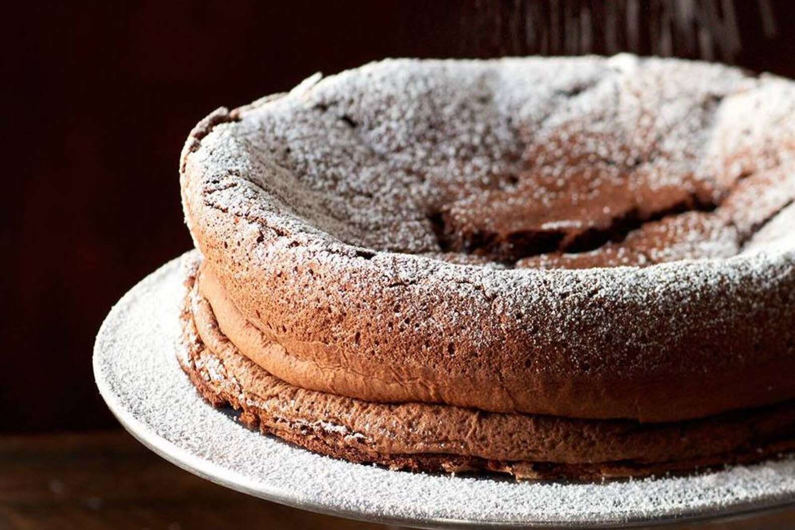 Best Bakeries in Chicago: Where to Find Pies, Cakes, Pastries & More -  Thrillist Australia