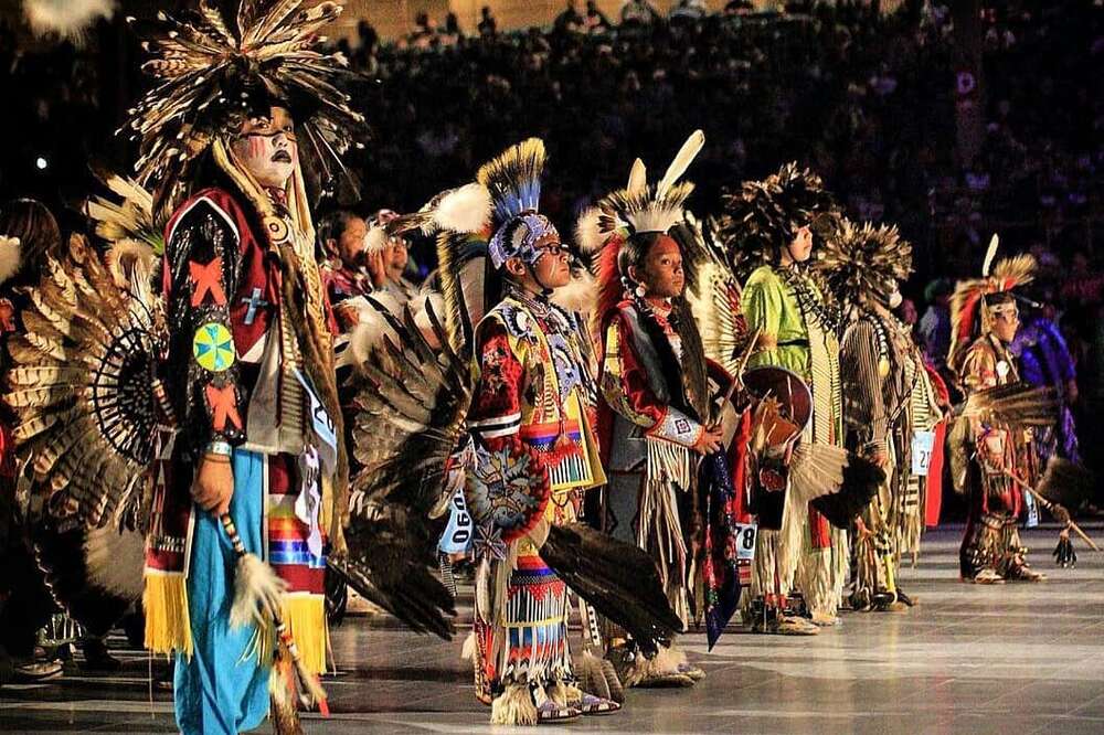 powwow dancing