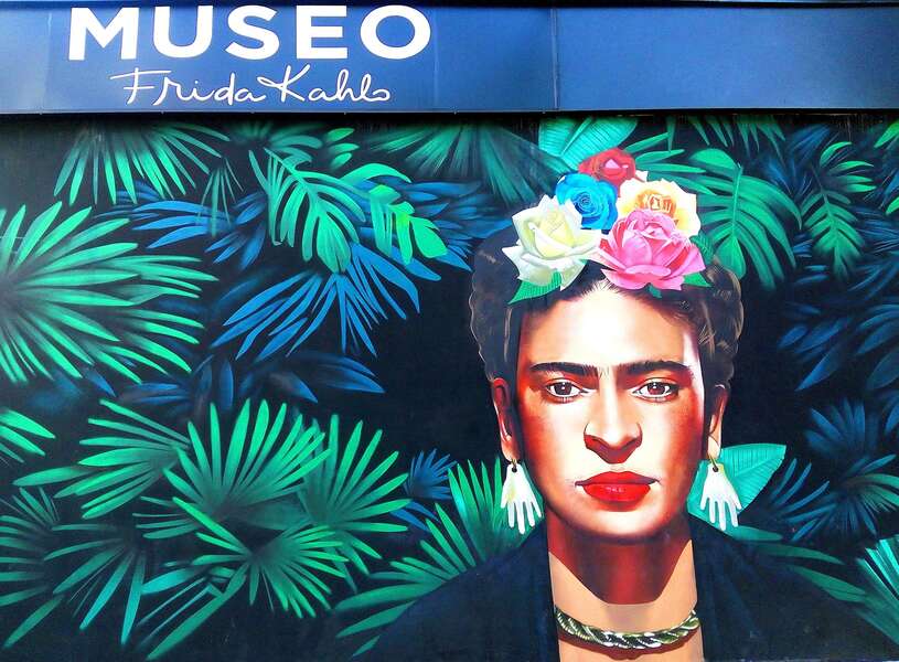 A Frida Kahlo Self-Portrait Sells for $34.9 Million and Makes History ...