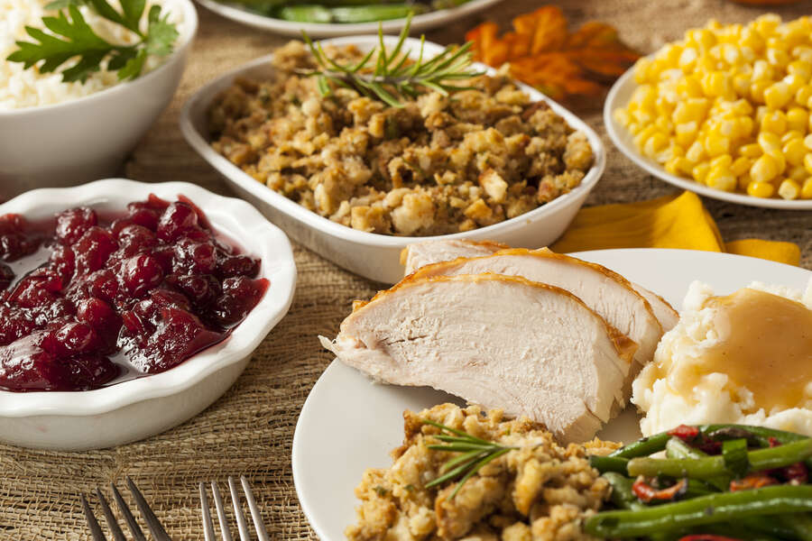 Thanksgiving Dinner 2021: Best Restaurants & Chains Open This Holiday