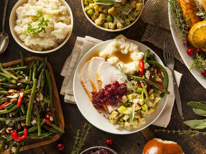 best thanksgiving food deals 2021