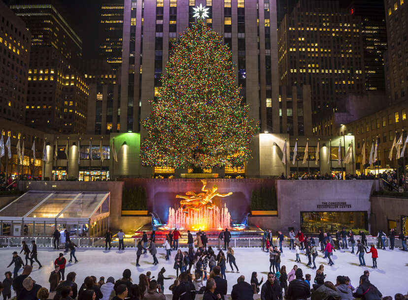 Rockefellar Xmas tree  Beautiful christmas trees, Nyc christmas,  Rockefeller center christmas